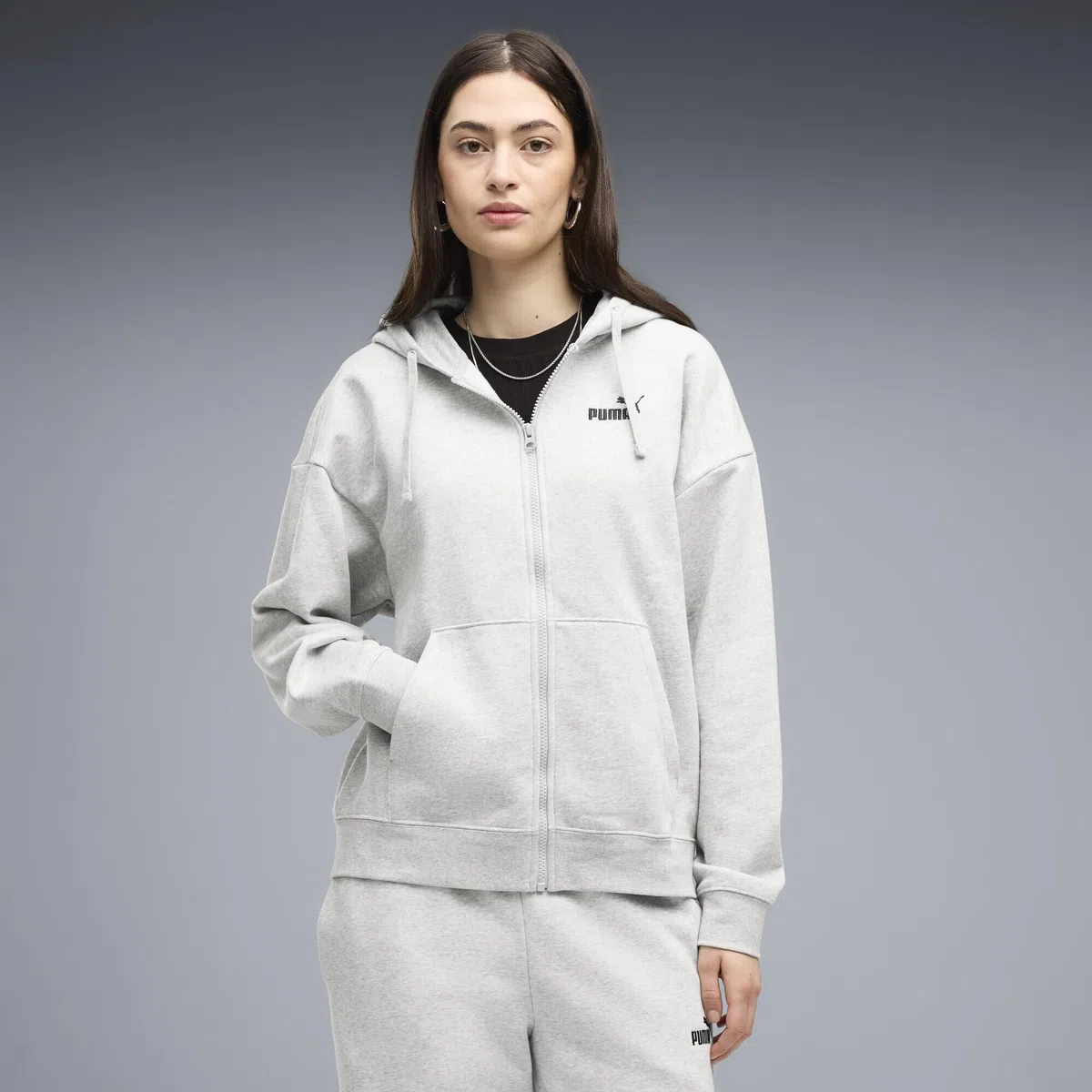 PUMA Damen ESS Small No. 1 Logo Comfort Hoodie mit durchgehendem Reißverschluss