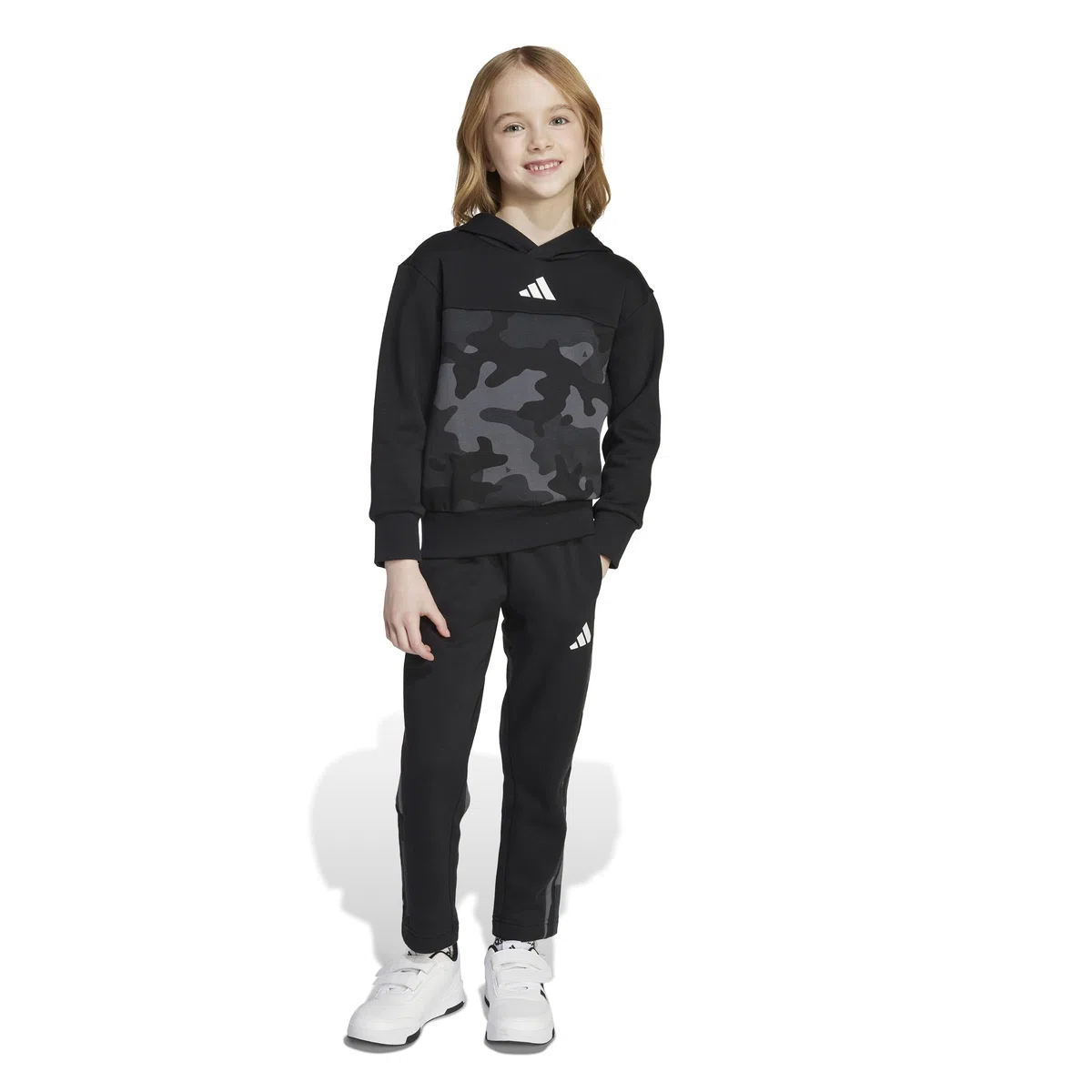 adidas Unisex Kids Seasonal Essentials Camo Fleece Jogginganzug Kleinkinder