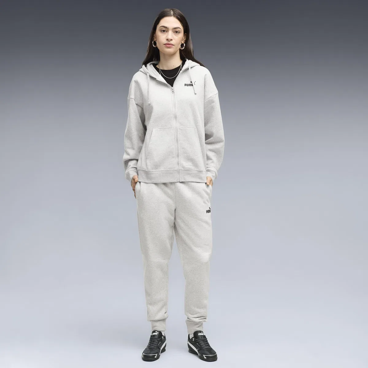 PUMA Damen ESS Small No. 1 Logo Comfort Hoodie mit durchgehendem Reißverschluss