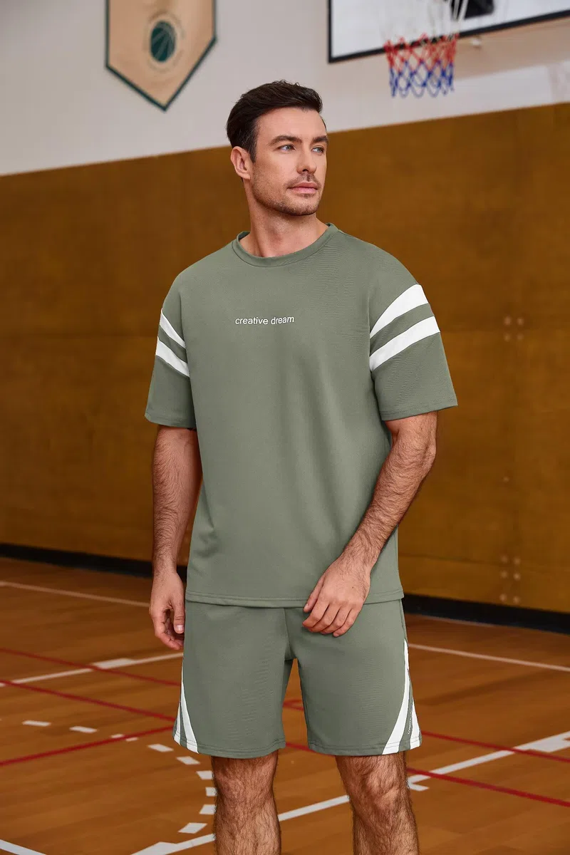 Remxi Herren Trainingsanzug Set Sommer Shorts 2 teiliges Set für Männer Gestreiftes T-Shirt Kurze Hose Jogginganzug Sportanzug Tracksuit