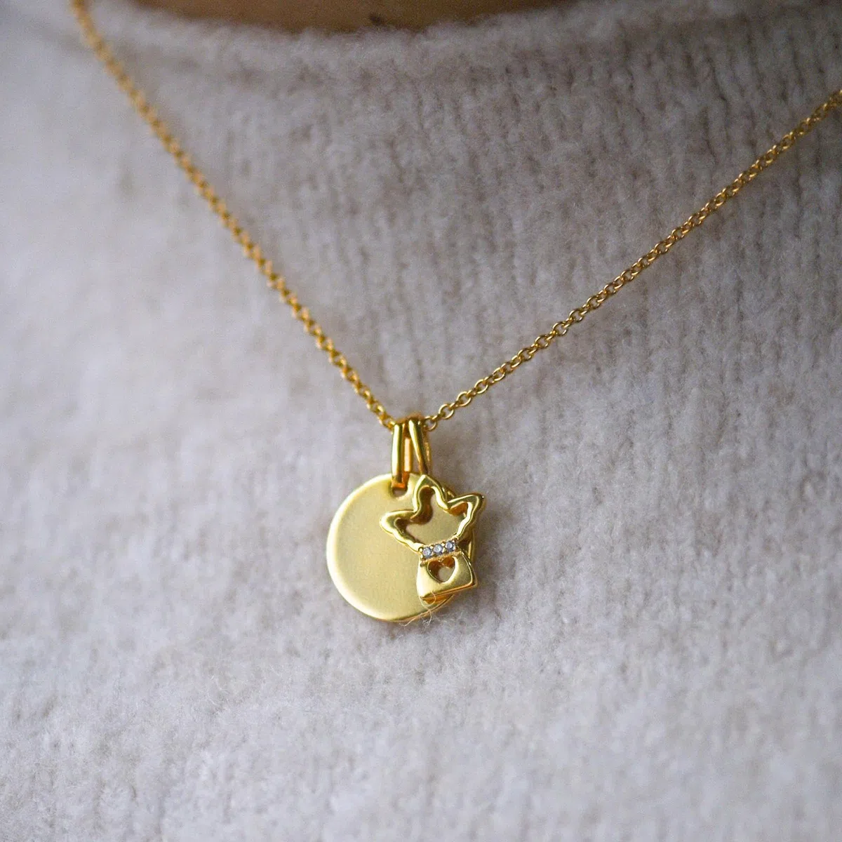Schutzengel Kette für Mädchen personalisiert mit Gravur Symbol & Namen Silber 925 | Kinder Baby Halskette mit Engel-Anhänger | Taufkette Geschenk zur Taufe Kommunion Einschulung Geburt Patenkind