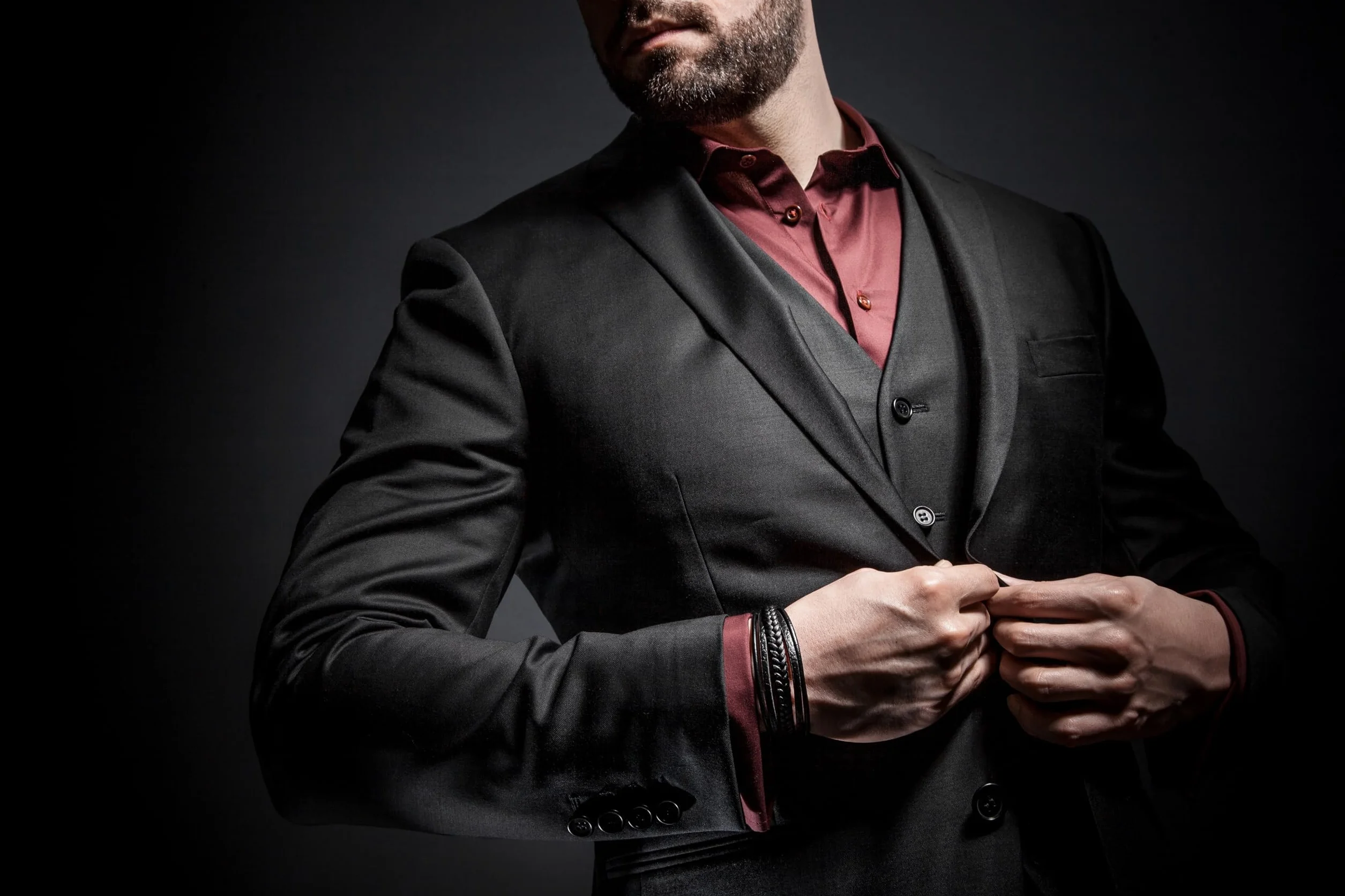 SERASAR Premium Echtlederarmband für Männer [Braid] in Schwarz & Braun | Verschiedene Längen | Magnetverschluss aus Edelstahl | Inklusive Schmuckschachtel | Tolles Geschenk für Männer
